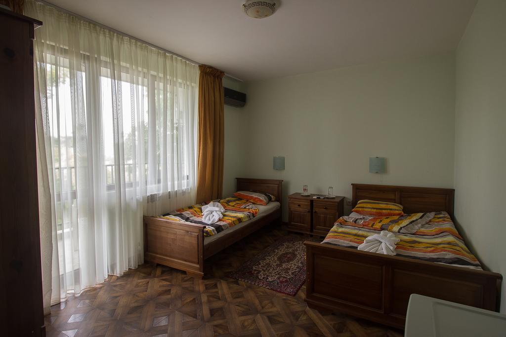 К-Г Луна К-С Лонгоза Комплекс Лонгоза Byala  Exterior photo