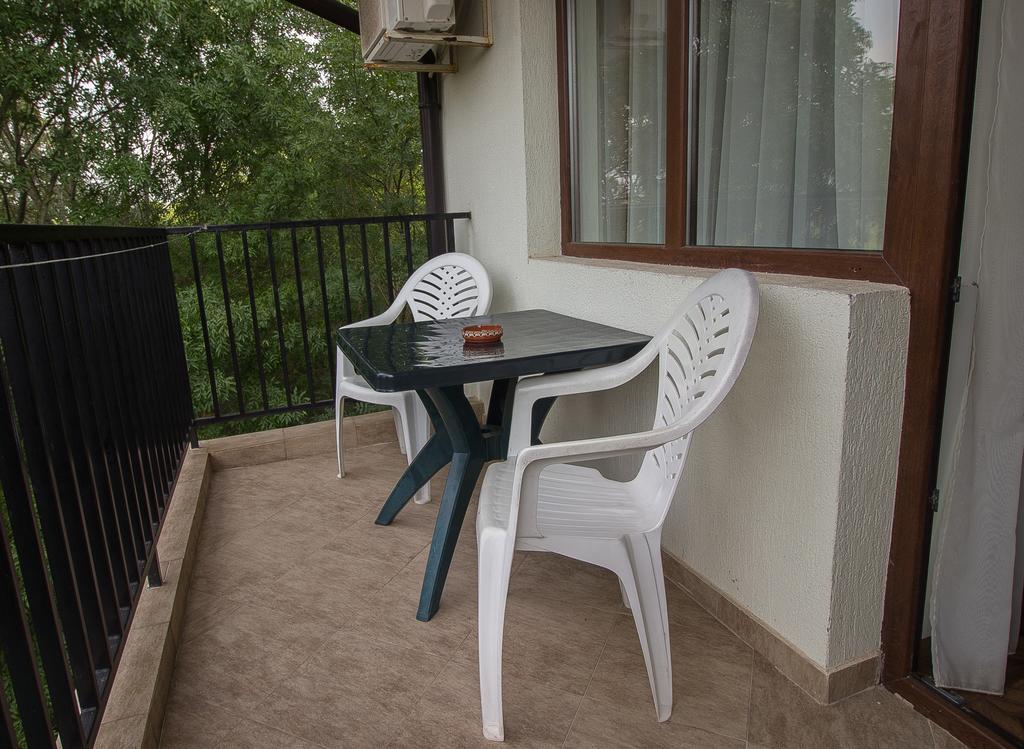 К-Г Луна К-С Лонгоза Комплекс Лонгоза Byala  Exterior photo