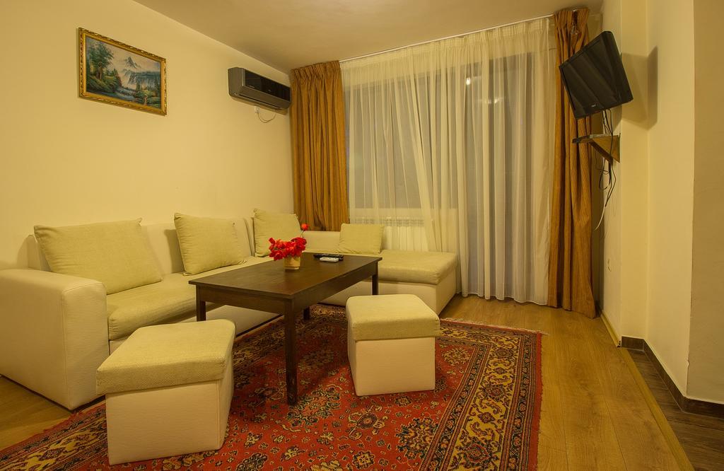 К-Г Луна К-С Лонгоза Комплекс Лонгоза Byala  Exterior photo