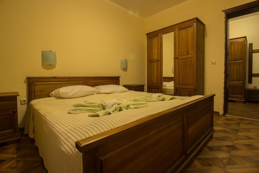 К-Г Луна К-С Лонгоза Комплекс Лонгоза Byala  Exterior photo